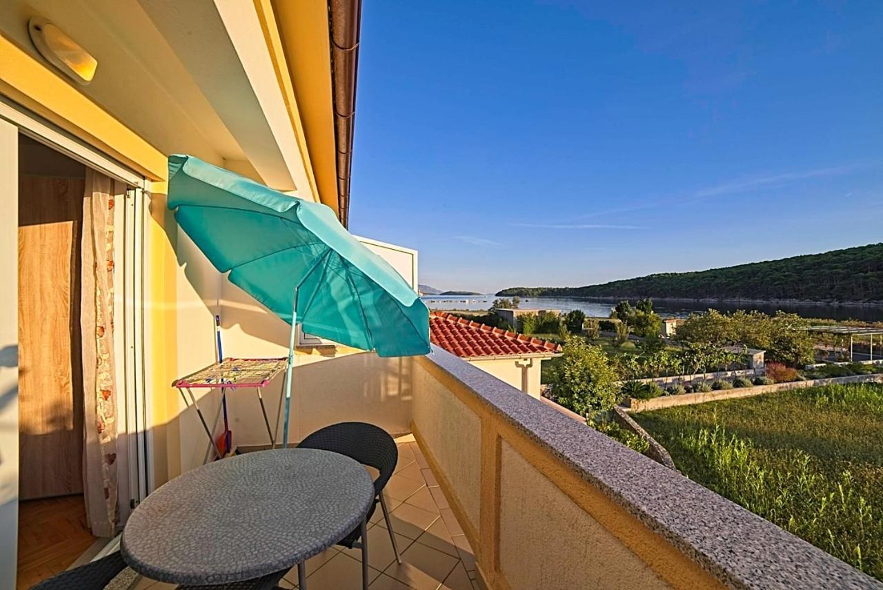 Studio Apartments Peric Rab Kampor Exterior foto